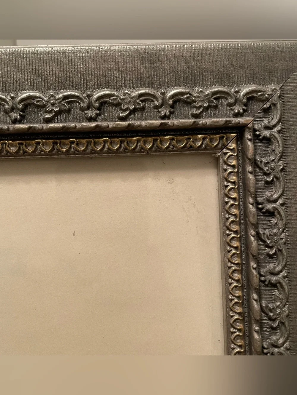 8x10 Photo Frame Antiqued Silver/Gold Wood Ornate Wall Or Tabletop